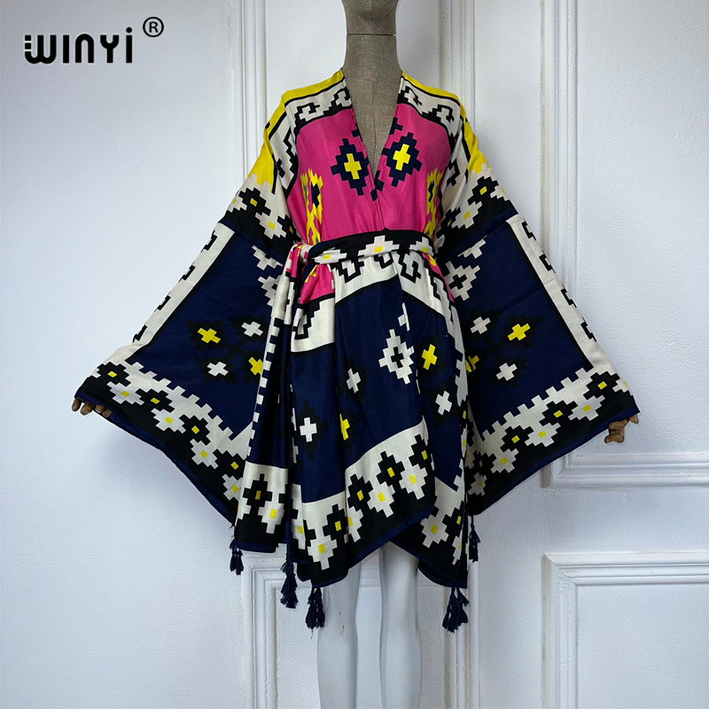 Cover Up Kaftan - فستان كيمونو من WINYI مطبوع في