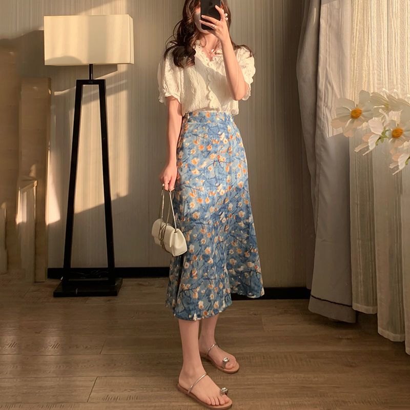 Midi Skirt Floral - طقم صيفي نسائي من قطعتين: بلوزة