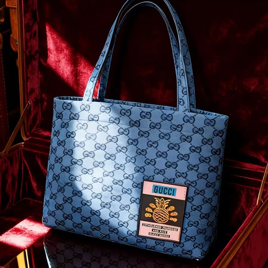 Tote Bag Beach - حقيبة GUCCI نسائية من القماش، حقيبة