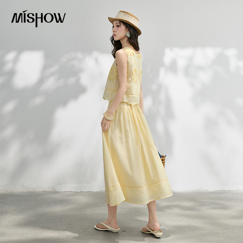طقم تنورة وبلوزة صيفي من MISHO - مراجعة Midi Skirt Floral وسعره