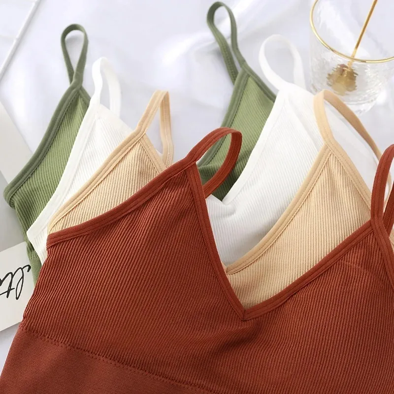 سلس النساء رفع البرازيلي جميل  - مراجعة Bralette Triangle Set وسعره
