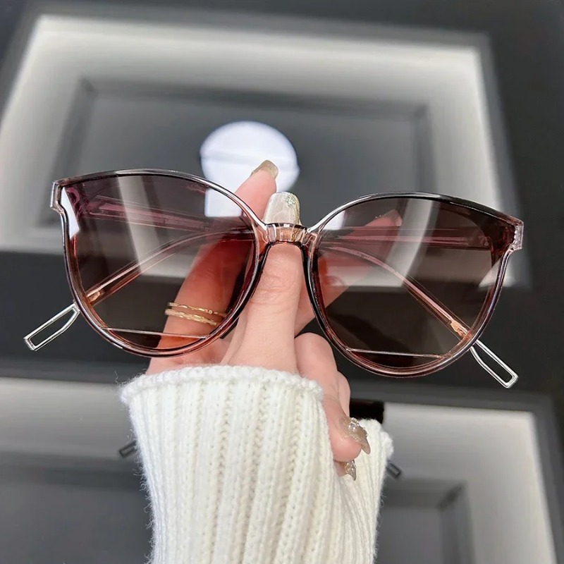 نظارات شمسية عصرية بتصميم عين  - مراجعة Sunglasses Cat Eye وسعره