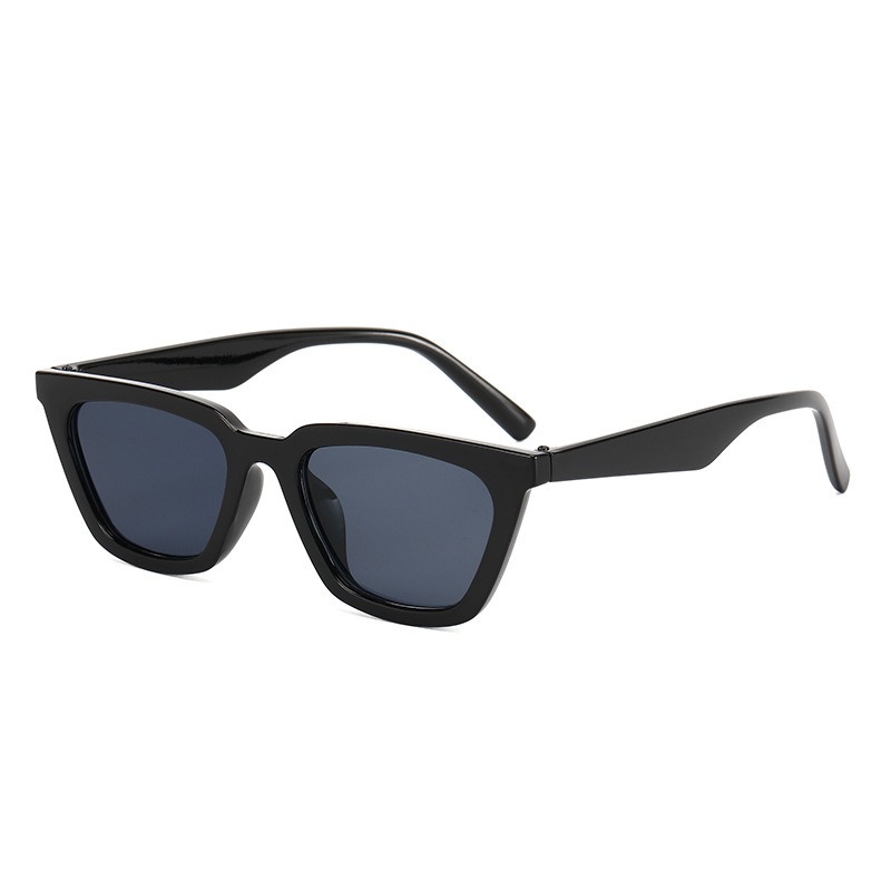 نظارات شمسية عصرية بتصميم عين  - مراجعة Sunglasses Cat Eye وسعره