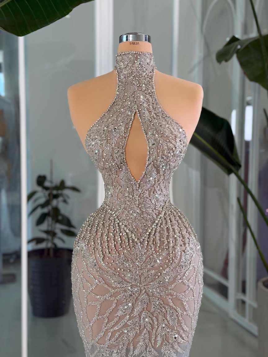 فساتين سهرة أنيقة بياقة رسن وف - مراجعة Maxi Dress Halter وسعره